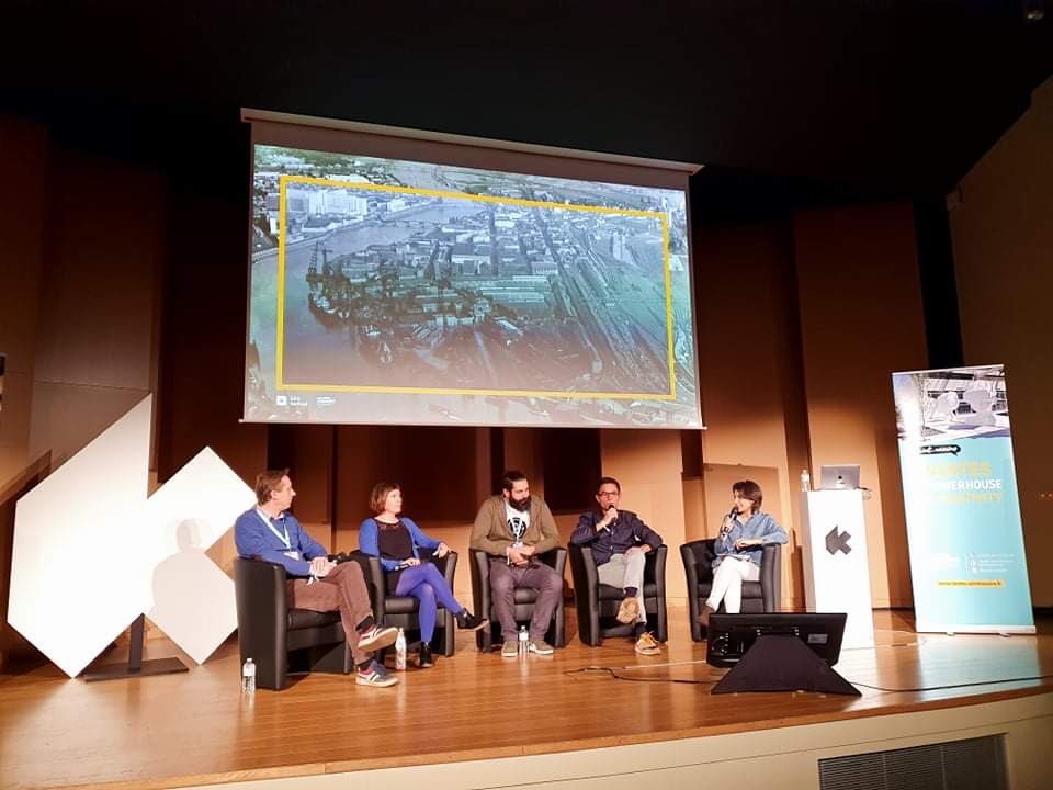 Comment la créativité nantaise se nourrit de l’esprit collectif propre à #Nantes ? 📍 On y répond le temps d’une table-ronde au <a href="/Kikk_Festival/">KIKK Festival</a> avec ceux qui la font 🎊👥