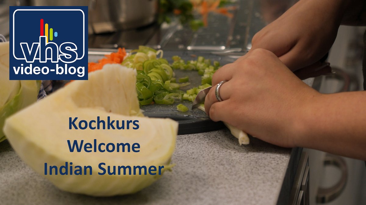 vhsleer's tweet photo. Der VHS-Video-Blog hat unseren Kochkurs „Welcome Indian Summer - eine herbstliche Romanze“ mit Yvette Kühl besucht. Kulinarisch entführt der Kurs an die Ostküste der USA und Kanada.

https://t.co/fwmXPasr42

#vhs #volkshochschule #Wissenteilen #kochkurs https://t.co/ynqOD0uvDp