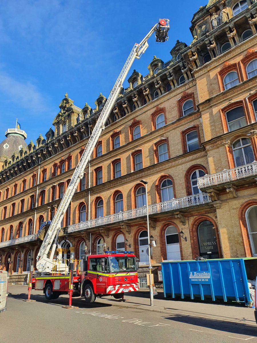 ScarboroughFir2's tweet photo. Blue testing the capabilities of both the ALP and an open water supply at the Grand Hotel, Scarborough. Thanks to all at the Grand for allowing access. https://t.co/ZS3Xwnty4f