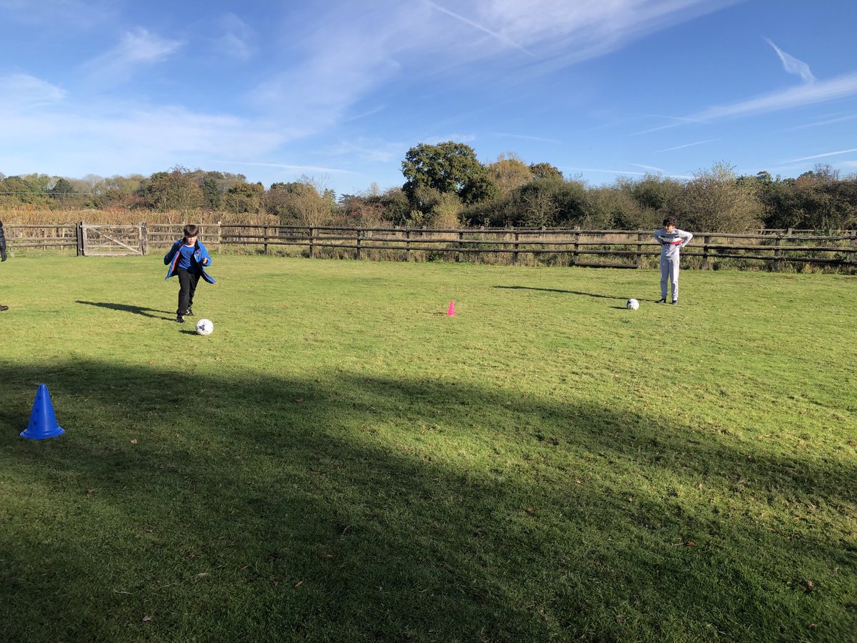 ⁦<a href="/emer_columbia/">Emerald Class</a>⁩ Enjoying the sunshine, blue sky &amp; newly honed skills during our last free time at Gorsefield today