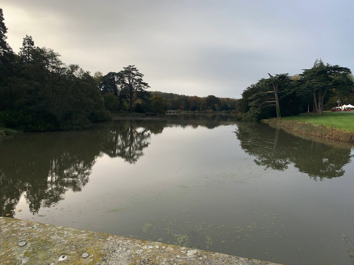 cavedawes's tweet photo. Not a bad place to be working today! Fantastic! @ComptonVerney #WarksHCW https://t.co/7kHHewLsDG