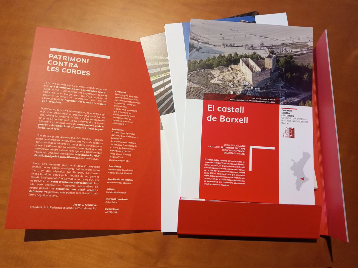 inst_estudis_PV's tweet photo. Ja el tenim ací! Ens ha costat molt, però per fi tenim el catàleg de Patrimoni contra les cordes!
El podreu trobar amb l'exposició. Pròxima parada: #Alboraig 🎉🎉🎉 https://t.co/nKB4L9DxfN