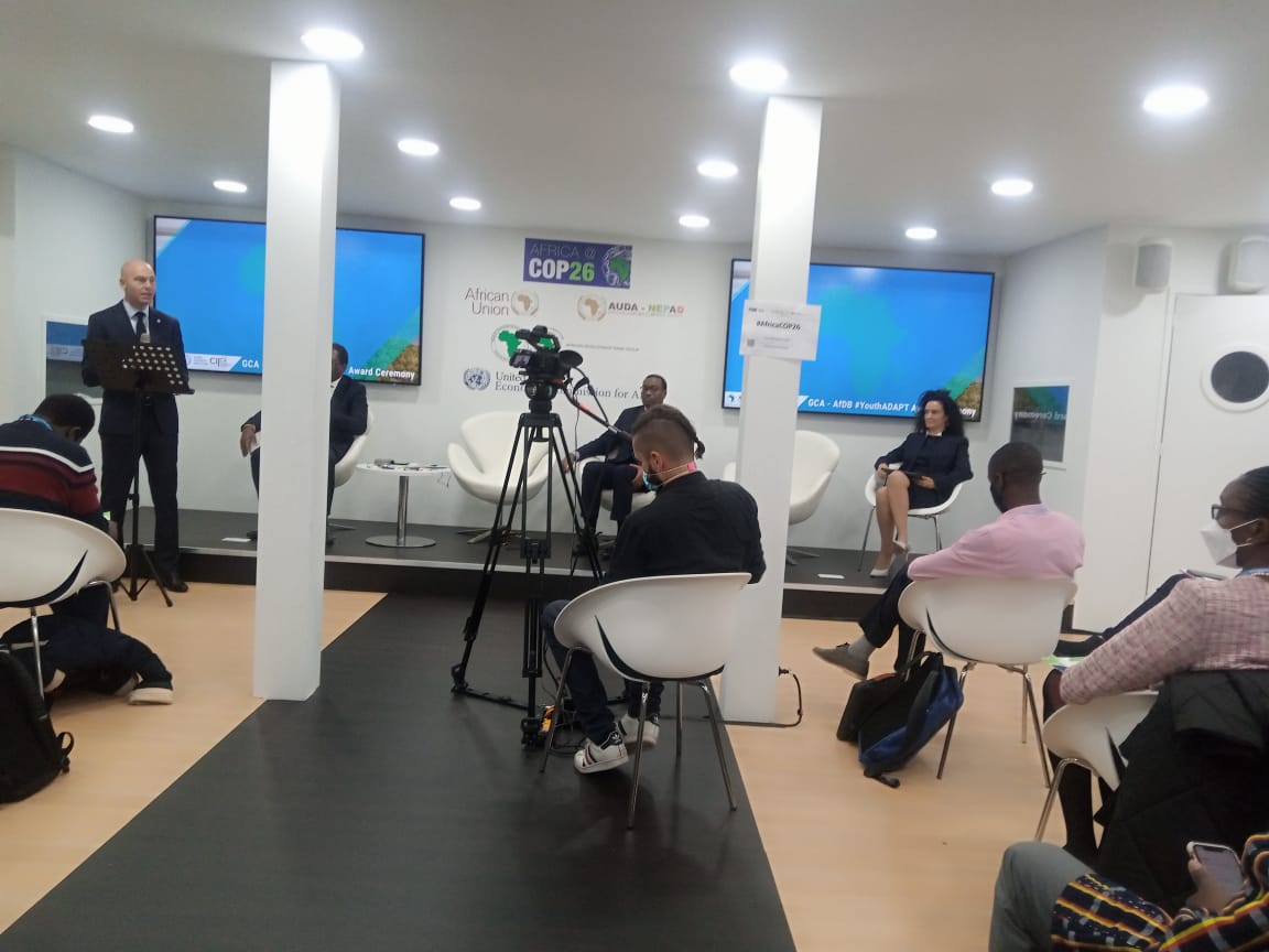 The #YouthADAPT challenge is AAAP’s flagship program aimed at promoting employment opportunities through innovation and social entrepreneurship for action on climate adaptation and resilience in Africa. 
<a href="/CIF_Action/">CIF</a> <a href="/GCAdaptation/">Global Center on Adaptation</a> <a href="/AfDB_Group/">African Development Bank Group</a> <a href="/Kcic_Consulting/">KCIC Consulting (KCL)</a>
#AfricaCOP26