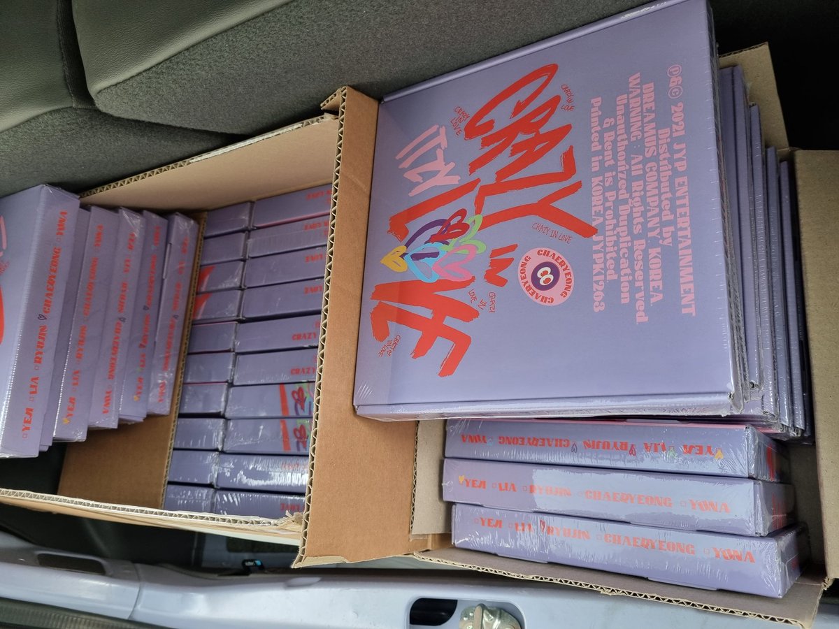 MultiKshop's tweet photo. #MultiGOGOGO
HELP RT
✨SEVENTEEN ATTACCA 440 EACH✨
SEALED, NO POB
✨ITZY CRAZY IN LOVE✨
SEALED, NO POB
👉🏻DOP: NOVEMBER 12
👉🏻ETA: NORMAL ETA (NOV-DEC)
FORM: https://t.co/7IABXQTIMg https://t.co/mXADjxCTYL