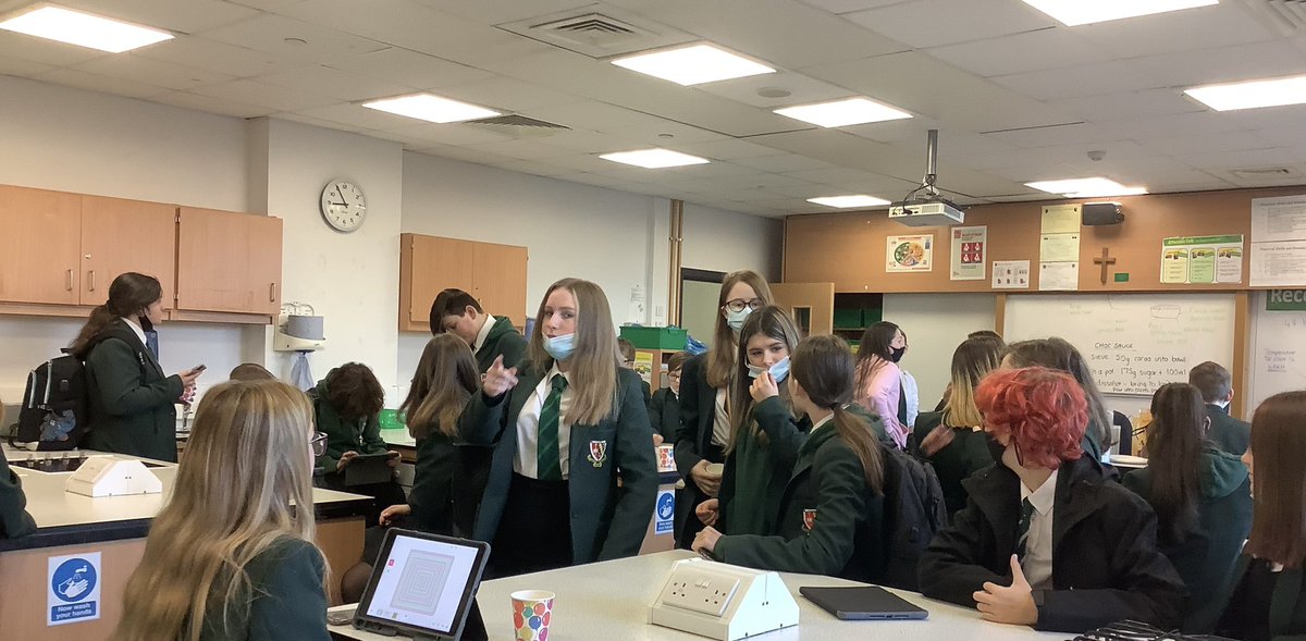 fairgamestmu's tweet photo. Fab time yesterday at Morning Meet 8.30-9.00 am in G52. Great way to start the day. Come and join us! @headsup4wb @KLSBGroup @StMungosFalkirk #ThursdayMorning #cosd #fairgame https://t.co/9ukDMgPOz7