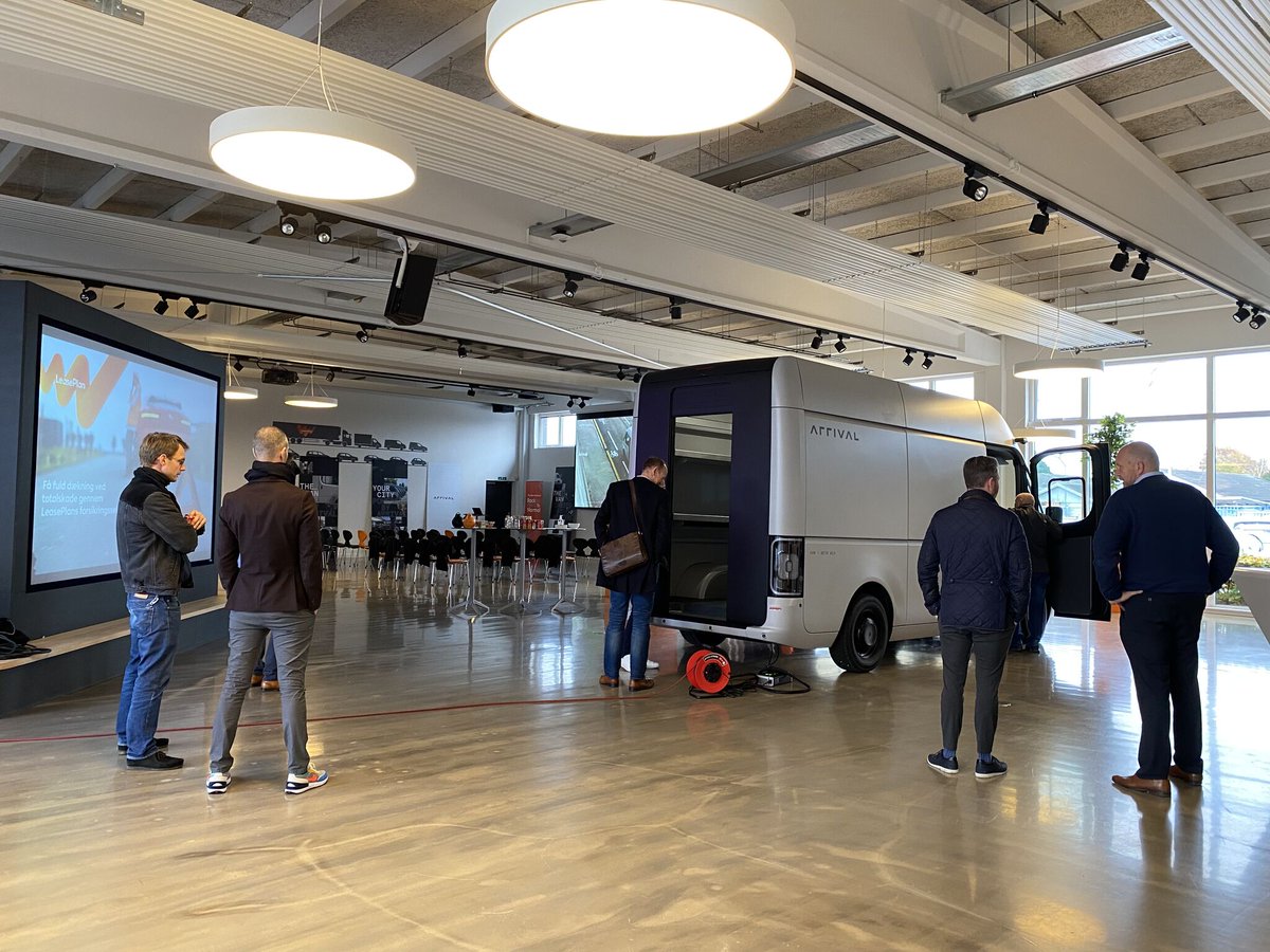 Leaseplan's tweet photo. What an electrifying visit! LeasePlan Denmark just hosted @Arrival and its state-of-the-art electric van. Check it out! 🔌
#LPDK #eLCV #Arrival #lastmiledelivery #whatsnext #sustainablemobility #StartElectric #FutureofMobility #FleetElectrification #SustainableMobility https://t.co/vYQ4cKehml