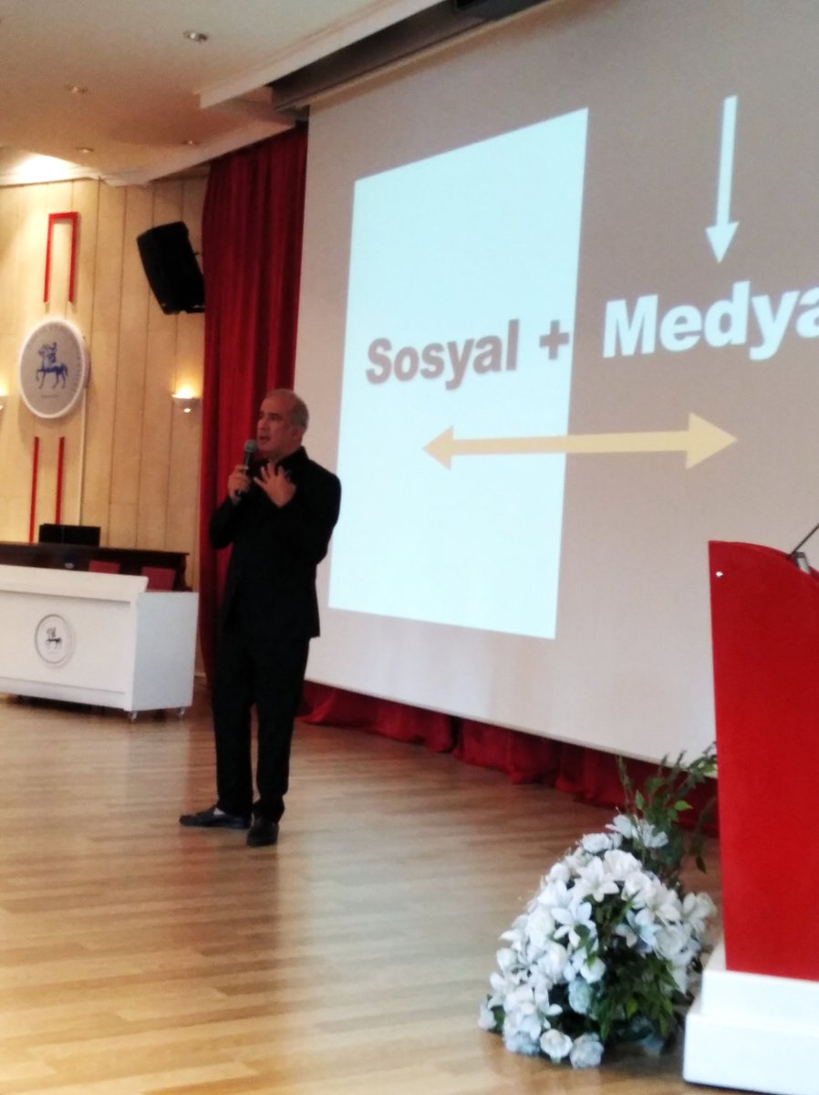 Sosyal medya eğitimi #ozeloytunturkoglu #deu