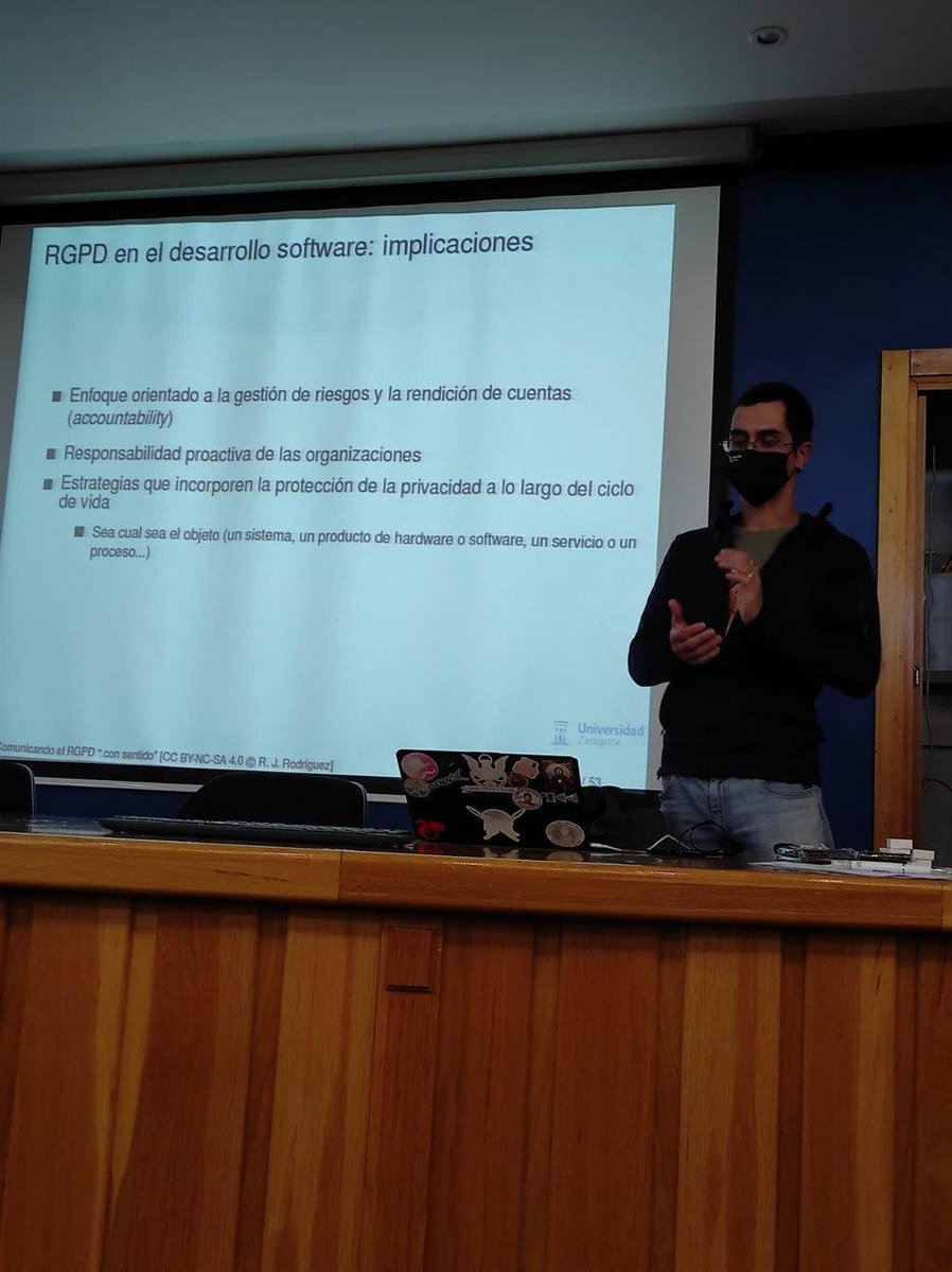 eupriv8's tweet photo. Hoy nos hemos acercado hasta la @uclm_es para impartir nuestra charla sobre el #RGPD

🗣️ @RicardoJRdez 

¡Muchas gracias a todos los asistentes! https://t.co/wIB3j8Yjdo
