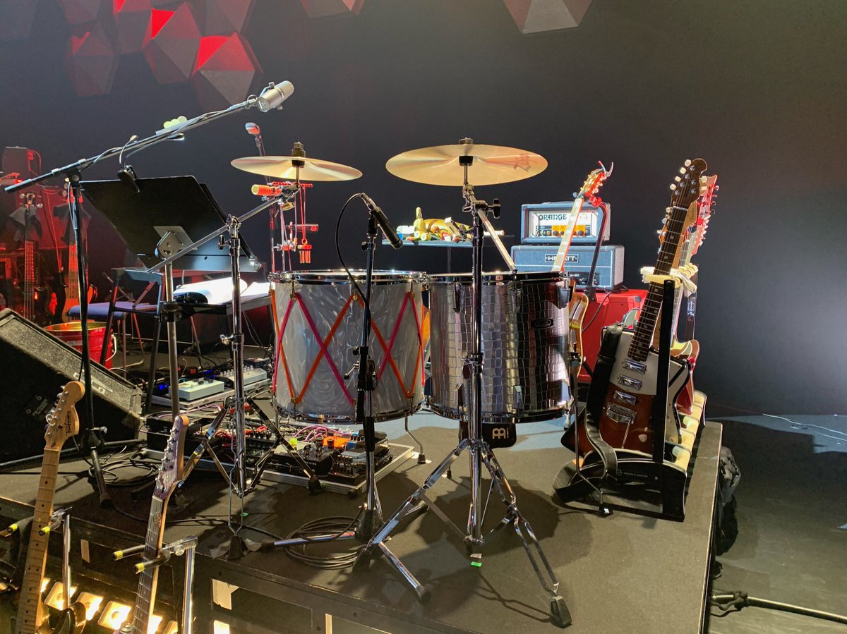 56makesmusic's tweet photo. 【#ロビン】

大阪公演、開幕いたしました。
大阪で楽しみにお待ちくださったお客様に作品をお届けでき、とても嬉しく思います。
ご来場ありがとうございました！

大阪公演は三日間のみです。
ぜひお見逃しなく劇場にてご体感いただければと願います。
https://t.co/9tWyWyo1D6

#大嶋吾郎【秘書】 https://t.co/gzKPpYfaIl