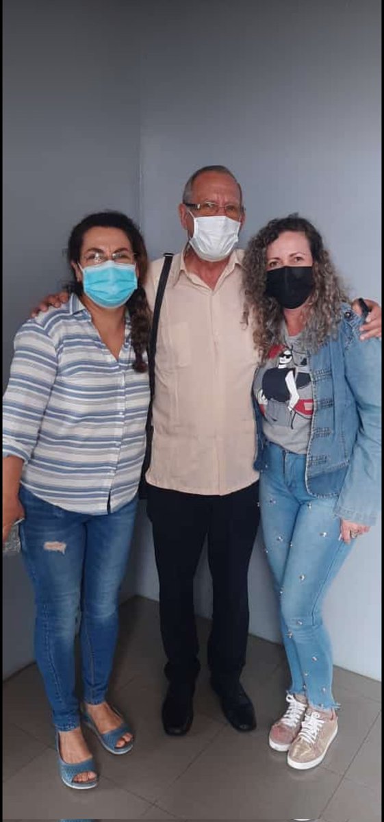 Desde las instalaciones de <a href="/YvkeTachira/">Yvke Tachira</a> estuve compartiendo con excelentes personas Profesor Rosario y Licenciada Venus Valera. 
#BienvenidosALaFilven2021