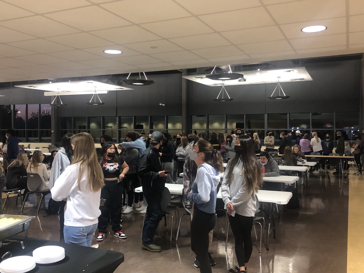 hilltopspartan's tweet photo. A record setting October Student Recognition Breakfast!!! Congratulation Ss!!! #SupportSpartan #MontourProud https://t.co/b04czSLCk4