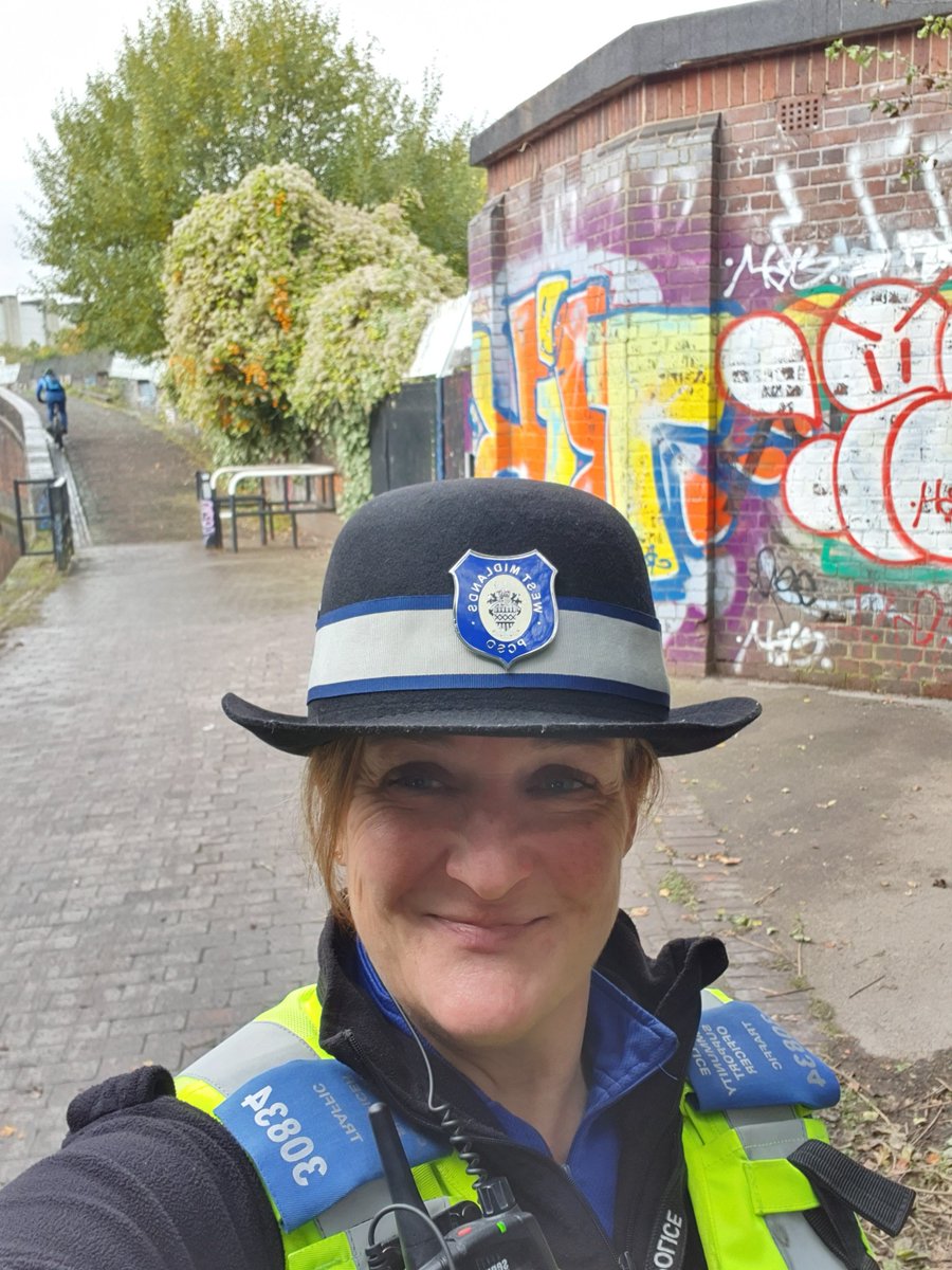 YardleyWMP's tweet photo. #Opguardian patrols throughout the morning #autumninal #newteammembers๐ฎ๐ผโโ๏ธ๐ฎโโ๏ธ๐๐ป https://t.co/cmJJ6gNKv8