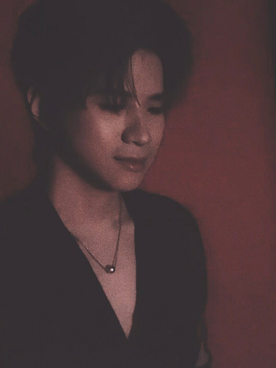 qinnawea's tweet photo. หล่อมากกกก 🥺🥺🥺
--------------------
#PlanRathavit
#คนของแปลน
–––––––––
https://t.co/6cRQtSjw60 https://t.co/Hr1695Vi3B