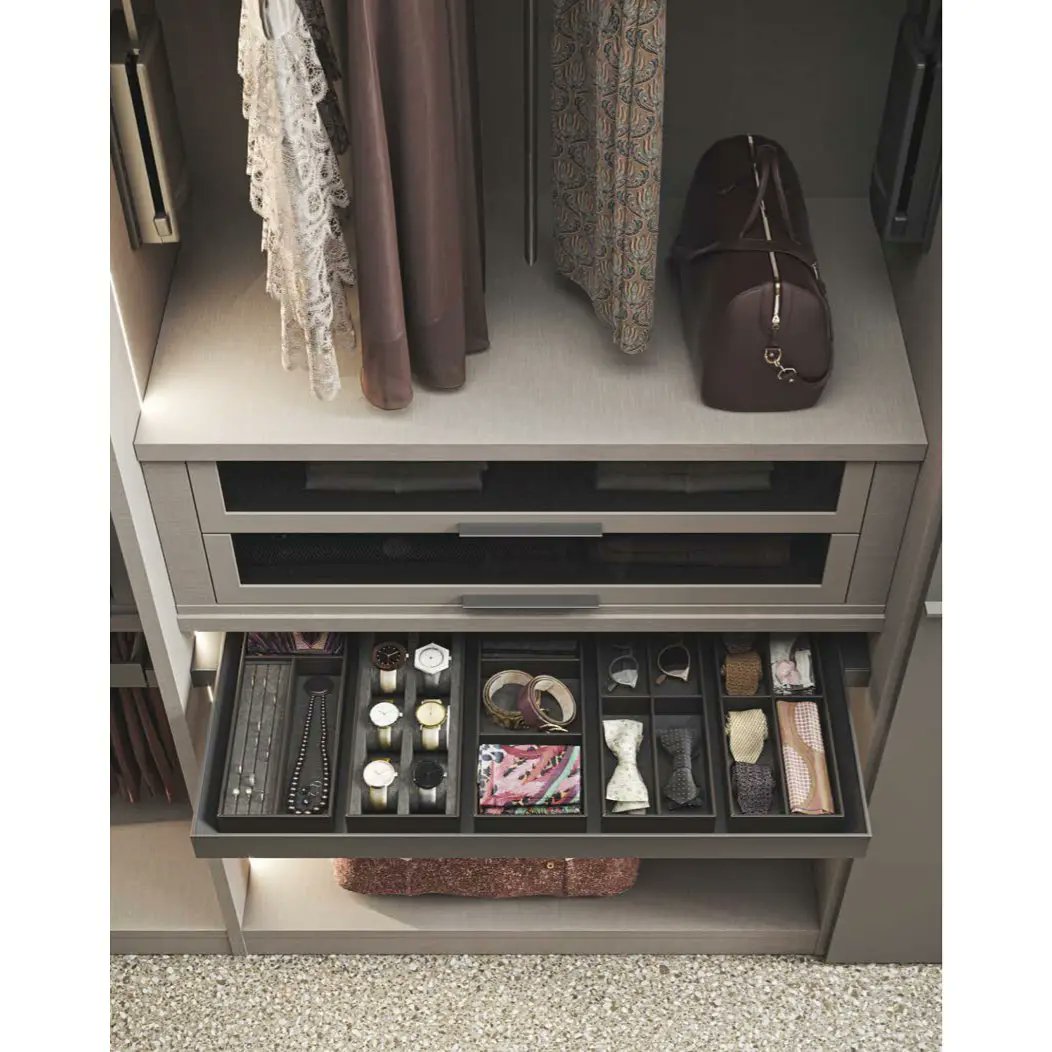 ArcaStyle's tweet image. 🔸️Air System🔸️ устанавливается внутри шкафа максимум на 4 м3, он обеспечивает очень высокую очистку воздуха от бактерий, твердых частиц и соединений летучей органики.
www.arca-style 👑
_________________________ 
#итальянская_мебель
#гардеробныеназаказ
#arca_style