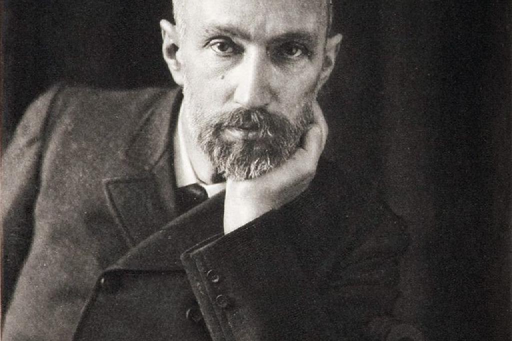 "Müslüman Endülüs'ten bize 30 kitap kaldı, atomu parçalayabildik. Şayet yakılan bir milyon kitabın yarısı kalsaydı çoktan uzayda galaksiler arasında geziyor olacaktık."

Nobel Ödüllü Fizikçi Pierre Curie.