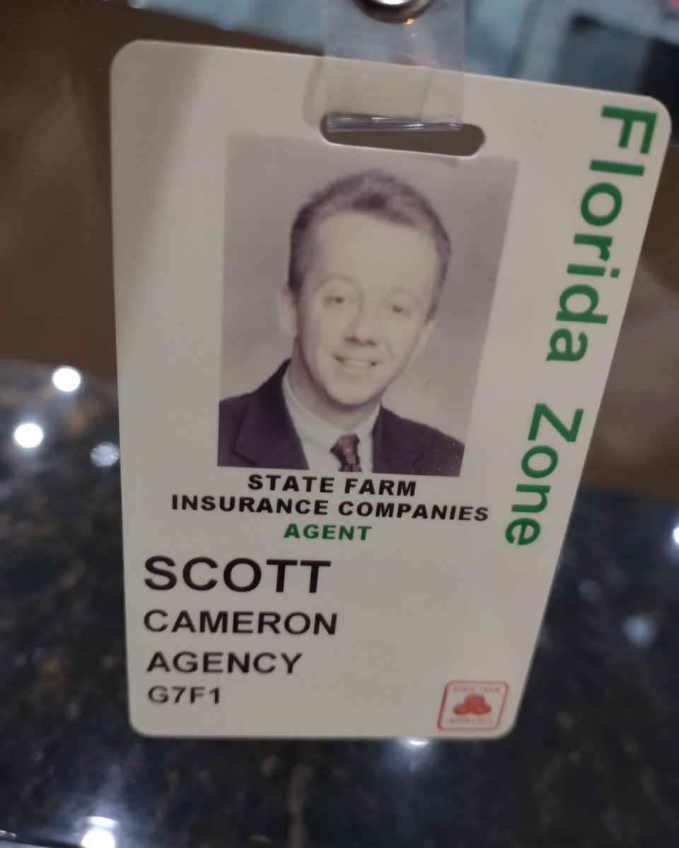 AgentScottC's tweet image. Help us congratulate Scott Cameron on 32 exciting years with State Farm today! Your dedication and passion for helping people make you the success that you are! Keep raising the bar! 🥳👍👏