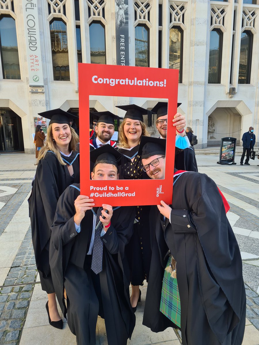 GuildhallAlumni's tweet photo. We love meeting our newest members of @GuildhallAlumni! 🤩🎓
Make sure to come and say hello and pick up your @guildhallschool goody bag!
#GuildhallGrad https://t.co/ufY20clKT7