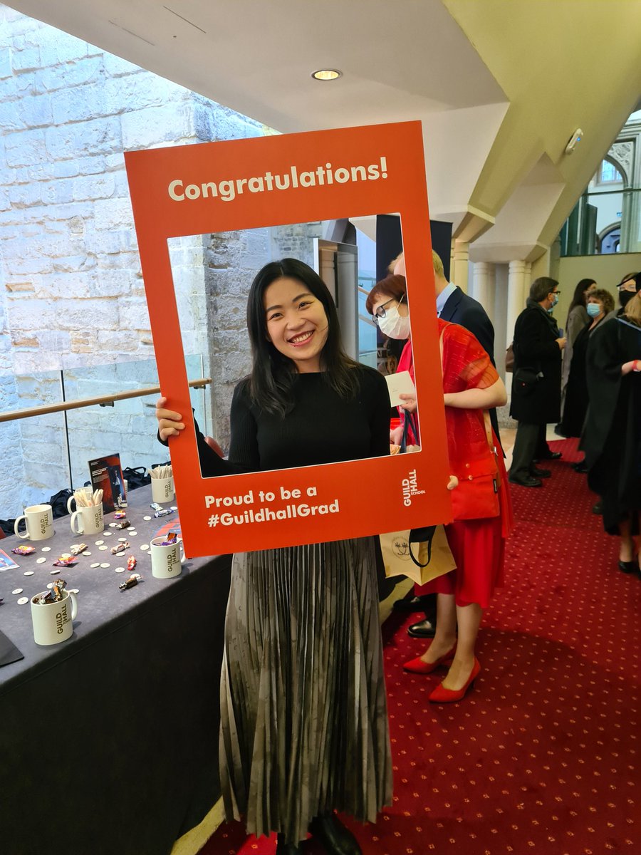 GuildhallAlumni's tweet photo. We love meeting our newest members of @GuildhallAlumni! 🤩🎓
Make sure to come and say hello and pick up your @guildhallschool goody bag!
#GuildhallGrad https://t.co/ufY20clKT7