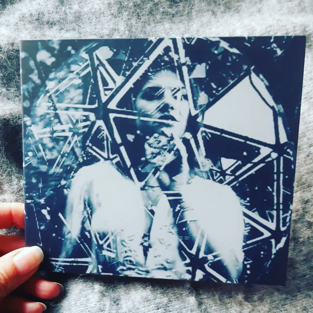 ARitualSea's tweet photo. They're here! Finally! A handful of CDs left on our #Bandcamp for #bandcampfriday today if anyone fancies one. Posting out orders to be with you very soon ❤

#aritualsea #shoegaze #dreamwave #IrishMusicParty #icycoldrecords #IrishMusic #Dublin #indiemusic #newwave #newmusic https://t.co/PJALvChw0s