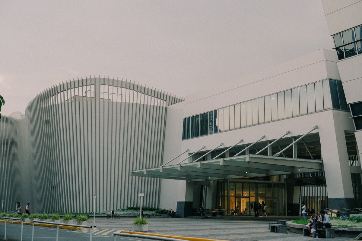TeamAMDG's tweet photo. Ateneo is home 💙

📷 Samuel Rodriguez https://t.co/2ekzys1jfs
