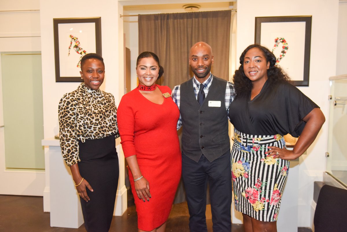 There is power in the human connection. The art of connecting and sharing with individuals of like mindedness is a beautiful experience.  Let’s continue to share more. 
..
#FridayFeeling #soulbaselovertown #experienceovertown #foundinmiami #artofblackmiami #artbaselmiami