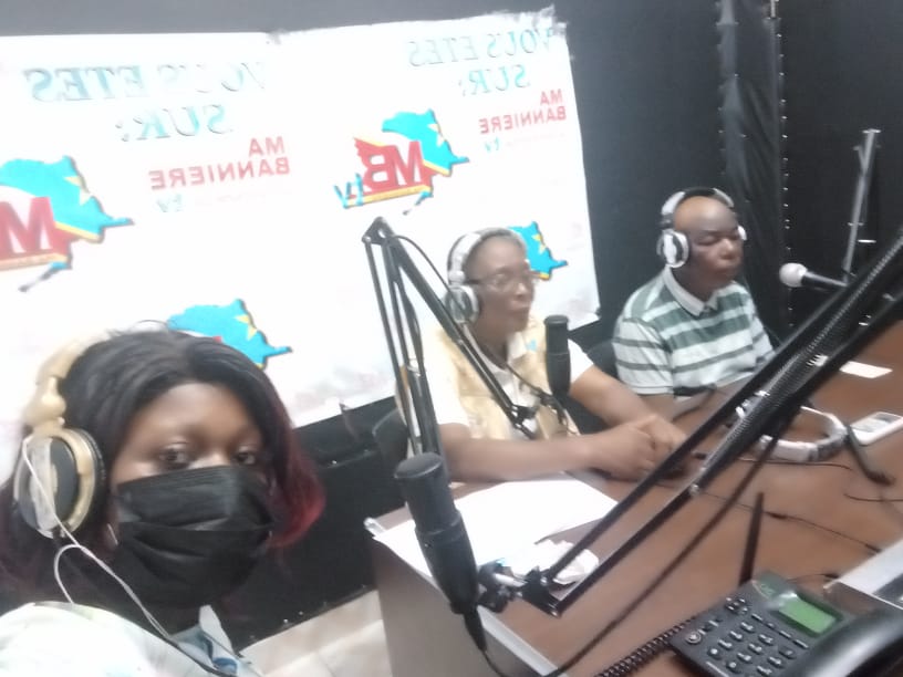 OsolongoLouis's tweet photo. Avec l'appui de l'UNFPA, l'ABEF-ND a lancé les activités de l'offre des services PF, le Tam-tam et des Monitoring avec les prestataires et DBC dans 3 Zones de santé du Kongo Central ( Matadi, Nzanza et Sekebanza) durant la période de 01er au 07 Novembre 2021.
DSSR pour tous. https://t.co/x054dnCLIf