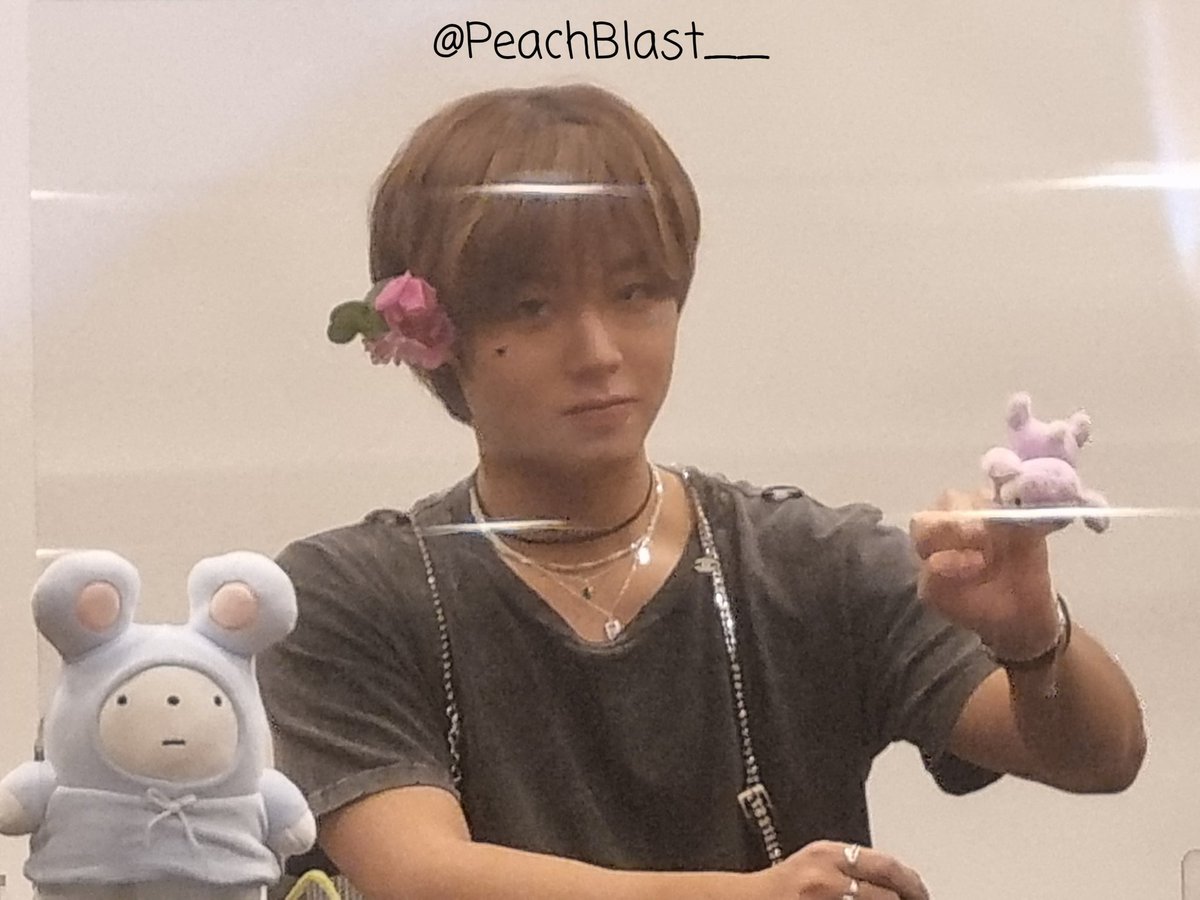 PeachBlast__'s tweet image. 211105 박지훈 제이제이뮤즈 팬싸인회

지후니 너무 사랑스러워 ㅠㅠㅠㅠ

#PARKJIHOON #HOTnCOLD