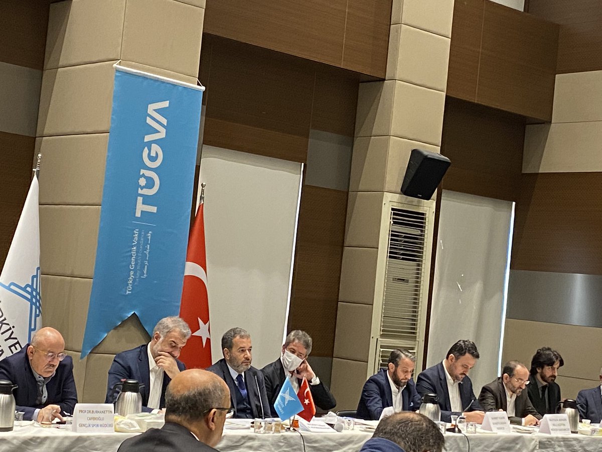 istanbuledp's tweet photo. İedp İl Koordinasyon toplantımızı @akpartiistanbul İl Başkanımız @osmannnurika katılımıyla ; ilçe koordinatörlerimiz ve STK Başkanlarımız ile https://t.co/BJiWDYFtZuınan kararların hayırlara vesile olmasını dileriz.#herşeygeleceğimiziçin https://t.co/Ly3znmuSNy