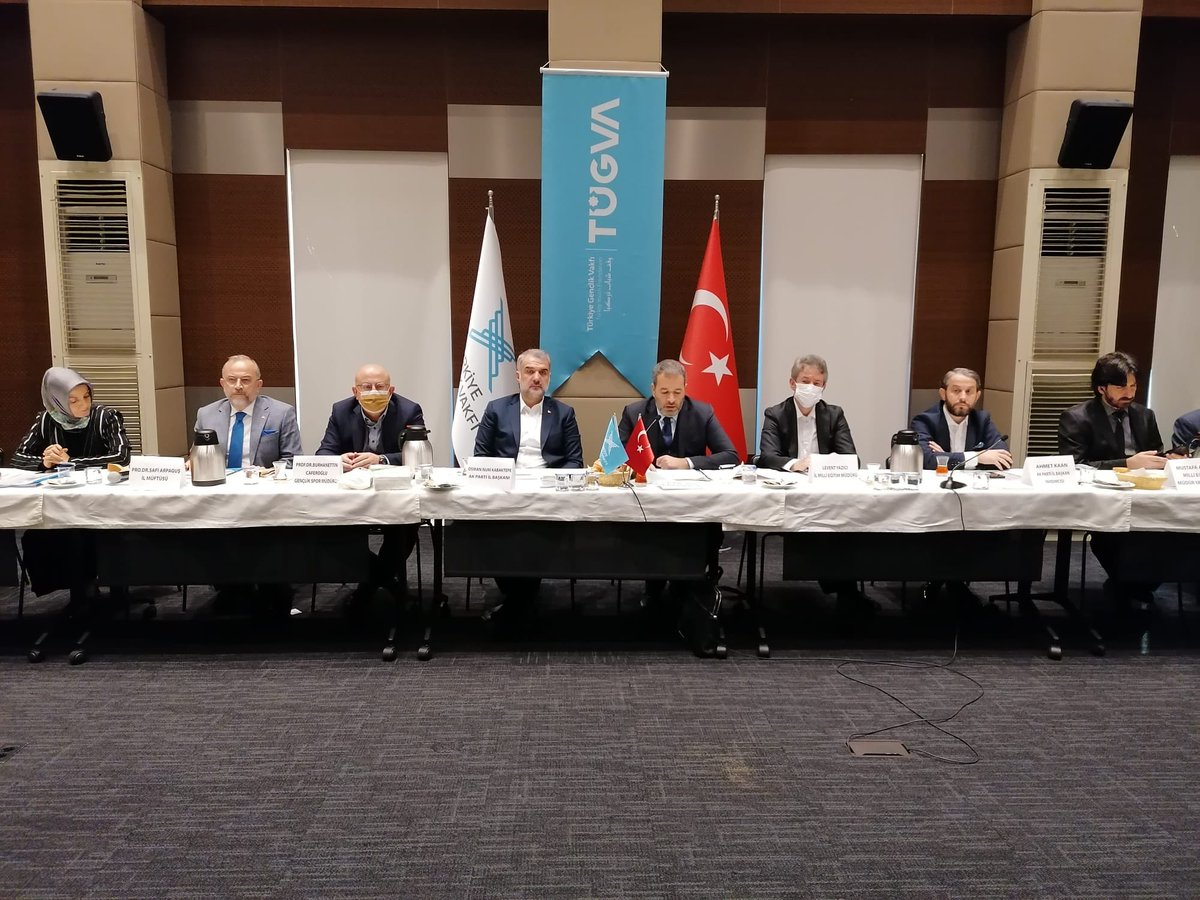 istanbuledp's tweet photo. İedp İl Koordinasyon toplantımızı @akpartiistanbul İl Başkanımız @osmannnurika katılımıyla ; ilçe koordinatörlerimiz ve STK Başkanlarımız ile https://t.co/BJiWDYFtZuınan kararların hayırlara vesile olmasını dileriz.#herşeygeleceğimiziçin https://t.co/Ly3znmuSNy