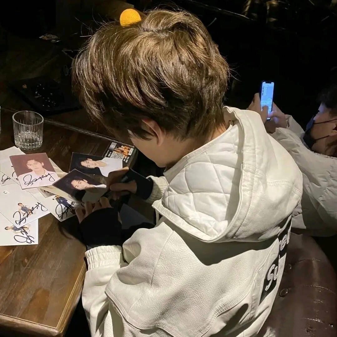 FDbcd4SXIAwhK9k?format=jpg&name=medium