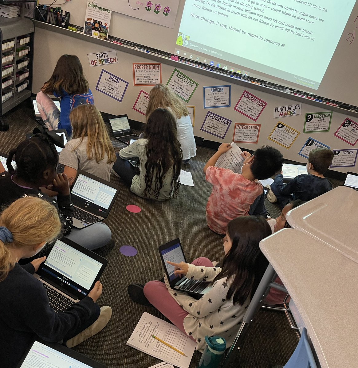 mrscvetovich's tweet photo. I received a free premium membership to @PearDeck from our @CISDTechnology department. Wow! It made our normal mentor sentence time ‘next level’ for engagement! 🤩Thank you @dewcotech! https://t.co/ooDeTj4fLl