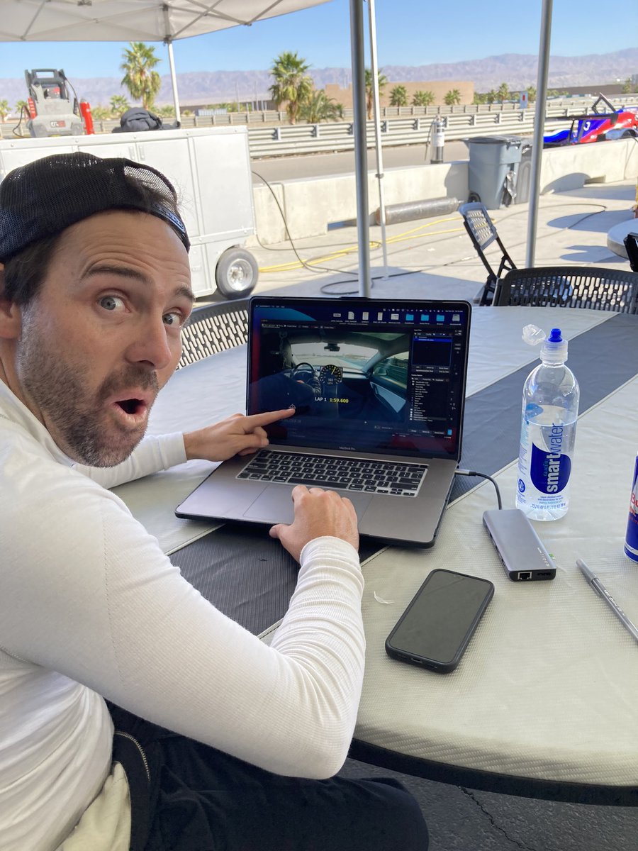 VoltageVelocity's tweet photo. @FromWhereICHG is so fast he even surprises himself! Go show ‘em how it’s done⚡️🏁 #silentbutdeadly ⚡️👊🏼🏆 #voltagevelocity ⚡️🏁🥇 https://t.co/didEiHks3r