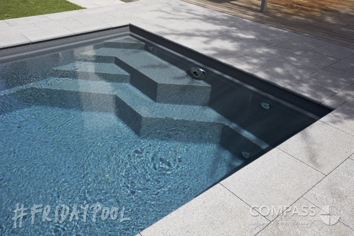 CompassPoolsEu's tweet image. Pool: XL Brilliant 88 (8,7 m 〰 3,7 m 〰 1,5 m)
Colour: Nova Anthracite
Accessories: Rollo-Cover Beachline with Polycarbonat 62.5/ 15 Silver gray, counter-current
Pool installation: @VitabadAG 
Location: Aarau, Switzerland
compasspools.eu/pools/xl-brili…
#fridaypool