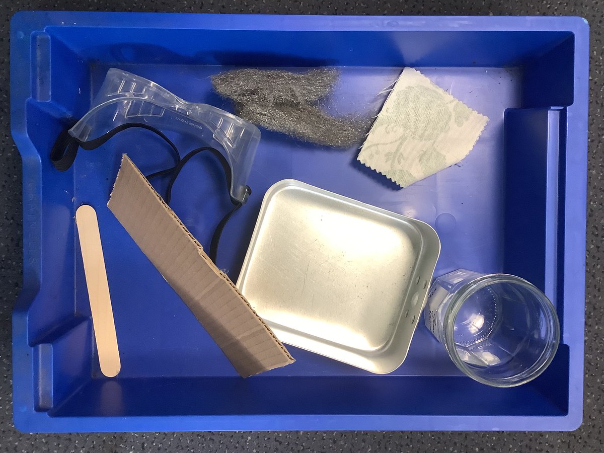 1AP_LPS's tweet photo. Today we are predicting what will happen to certain materials (that may be used in plane construction) when they are left outside. #observingovertime #workingscientifically #LPSscience https://t.co/x9KavH0jaT