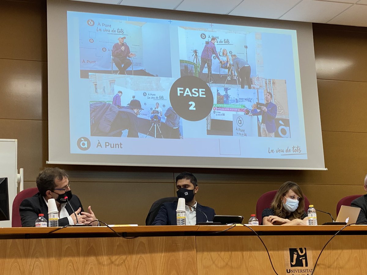 mar2222's tweet photo. 👌🏻La participació de la ciutadania és molt important per @apunt_media explica @BenjaminMarinPe al #COMLOC 2021 @UJIuniversitat amb campanyes i exemples actuals https://t.co/twUSKnCkOg