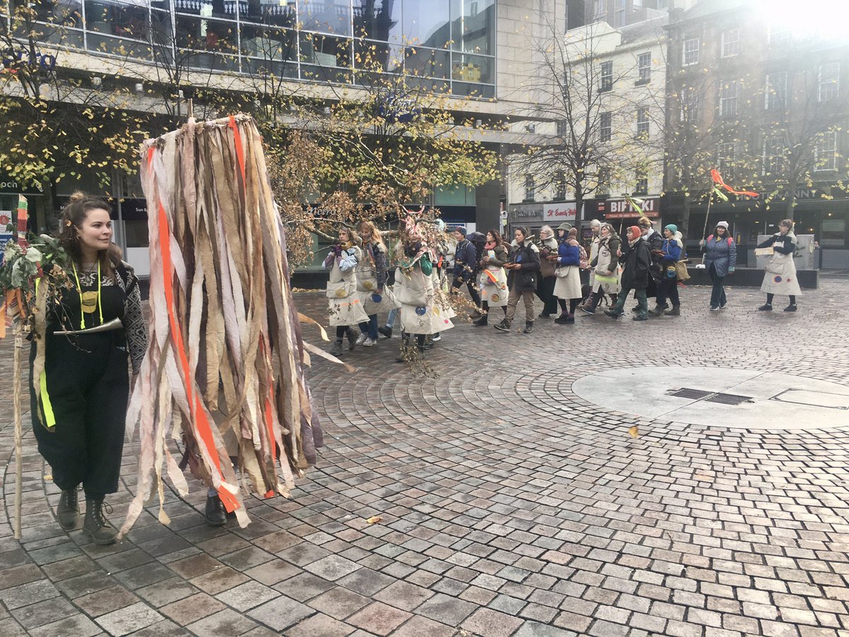 WalkingForest4's tweet photo. We are now walking from St Enoch Sq to George Sq..

We are #WalkingForest 
We carry a felled tree.
And seeds of courage.
We declare ourselves welcome here. 

Walk with us and join our live stream event at 2pm: https://t.co/PnfwpKItJT @After_Pandemic @Coventry2021 https://t.co/SfIhs6iK2R