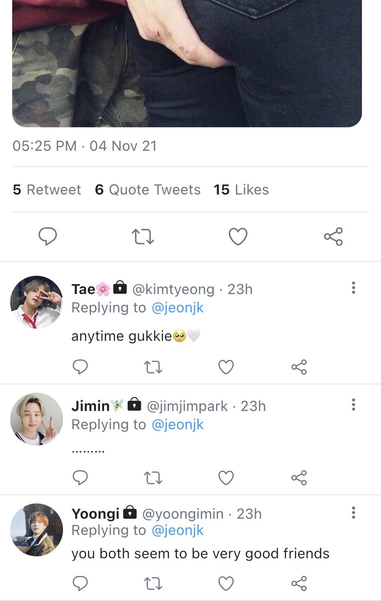 kvserenities's tweet photo. #taekookau where

whenever jûngkook is stressed he needs to grab tæhyung’s ass, it’s the only effective way for him to relieve stress and tæhyung is more than happy to help.

but the thing is their relationship is purely platonic https://t.co/GD4WNs4oFz