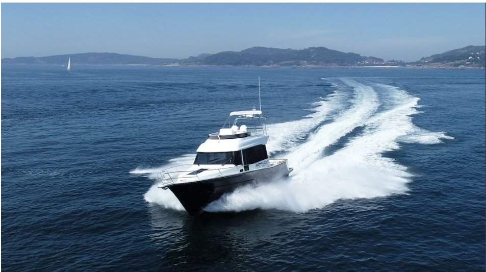 DeniaBoatShow's tweet photo. 🆕#NovedadesNáuticas | La nueva Rodman 1290 Evolution sigue la línea de diseño de la también nueva Rodman 1090 Evolution, pero manteniendo las prestaciones, robustez y carácter del casco de su antecesora. 🚤🌊
📰Vía: @NauticaPanorama
@RodmanBoats 
https://t.co/f0jwpH1PB3 https://t.co/uAxfSefcER