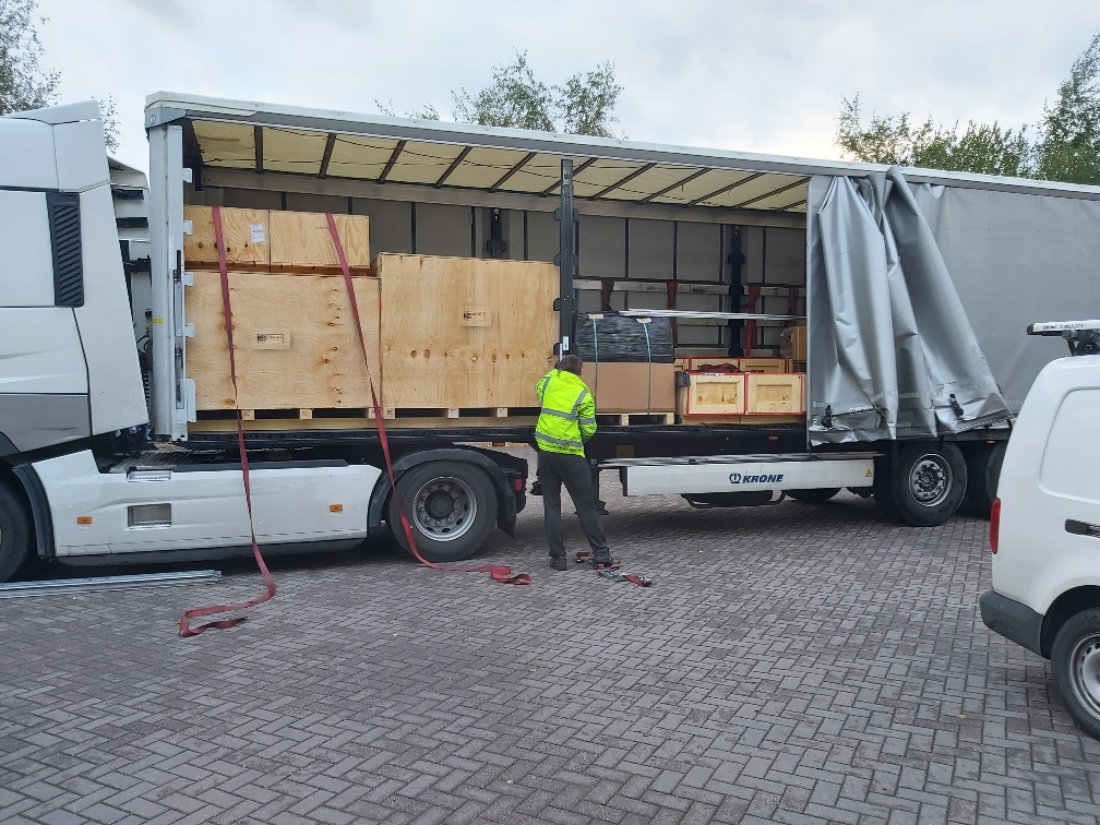 24 hours late but here at last and safely off-loaded. 
A brand new Eltosch Grafix Drying system for installation later this month. 
We can't remember ever taking delivery of such large packing cases! 
#IRdrying #HAdrying #EltoschGrafix #Installation #CyanX