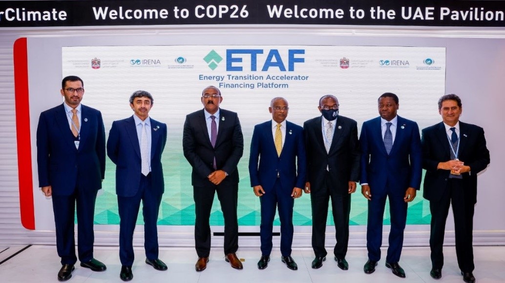 esso_armand's tweet photo. @minesenergie_tg Energies renouvelables: #400millions de dollars du Fonds d'Abu Dhabi, c'est le financement qu'à obtenu #ETAF lors de la #COP26 en présence du PR FEG selon le #communiqué d'IRENA. https://t.co/rwyRWRkSk4