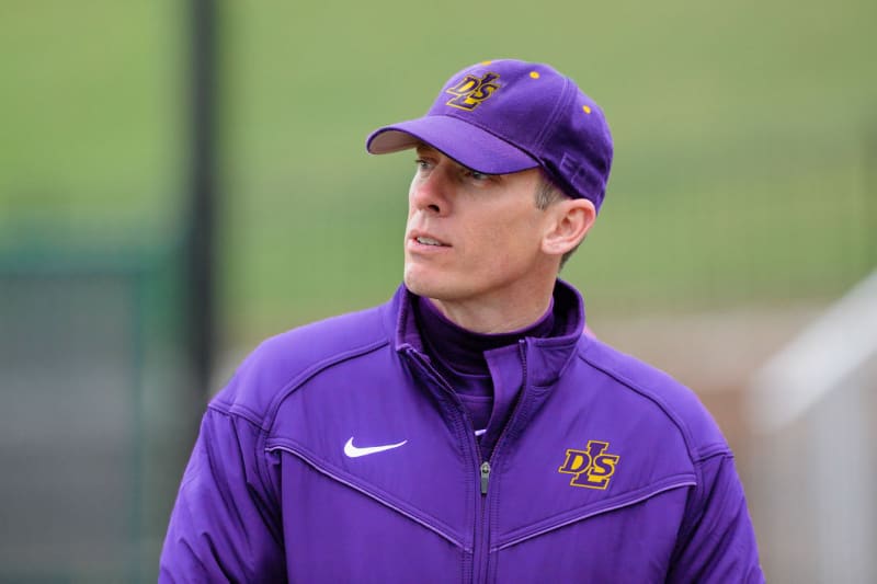 De La Salle Baseball Bags a 'Moose,' John Musachio Hired as Pilots Skipper

Read more about the hire HERE: delasallecollegiate.bigteams.com/main/adnews/ID…

#PilotPride