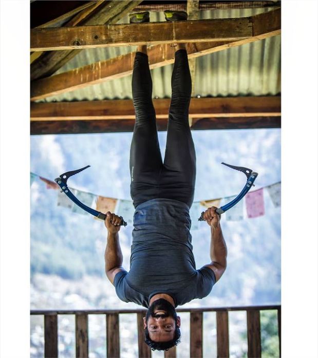 ReccyOutdoors's tweet photo. Meet Abhijeet Singh,
Abhijeet quit his marketing job to pursue adventure sports and has been pursuing his love for mountaineering since. As a photographer, mountaineer, ice climber, Acro yoga expert and a teacher for many aspiring mountaineers, he's a man who wears different hats https://t.co/ThSThxIPA2