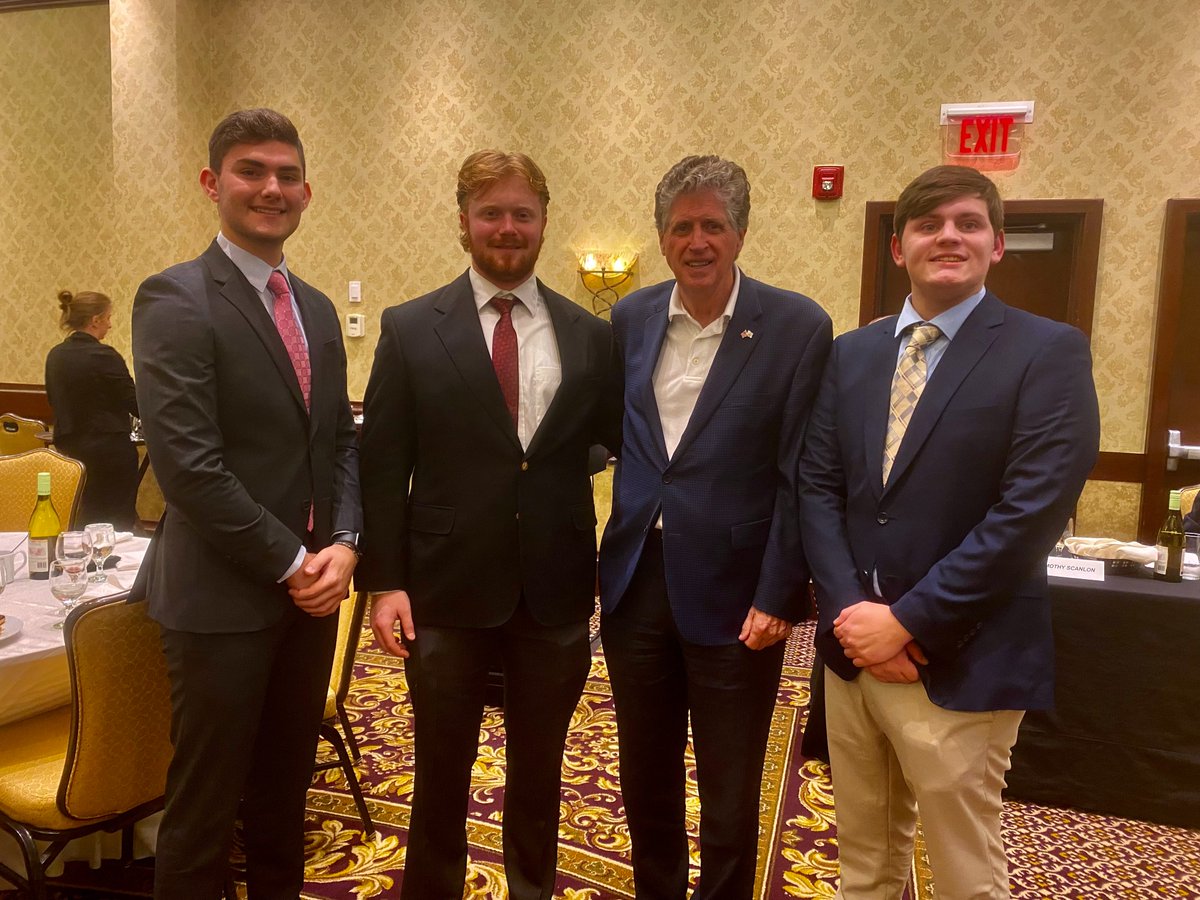 Rob Griffin tweet media