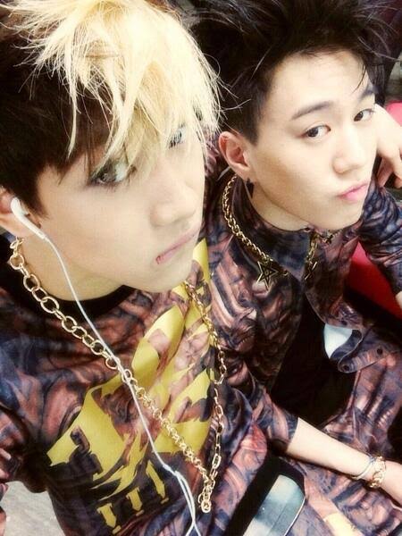 ironwangg's tweet photo. @spesdelune GUE LEMES BGT ANJIR #PengkorStyle https://t.co/ZVmjkuuJnk