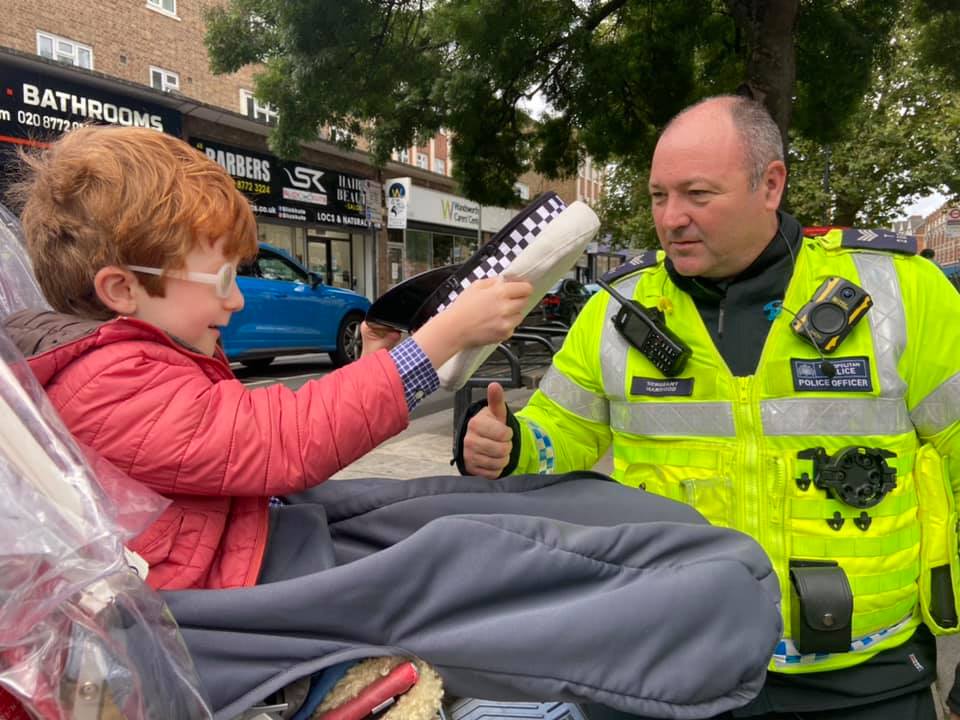 Metropolitan Police tweet media