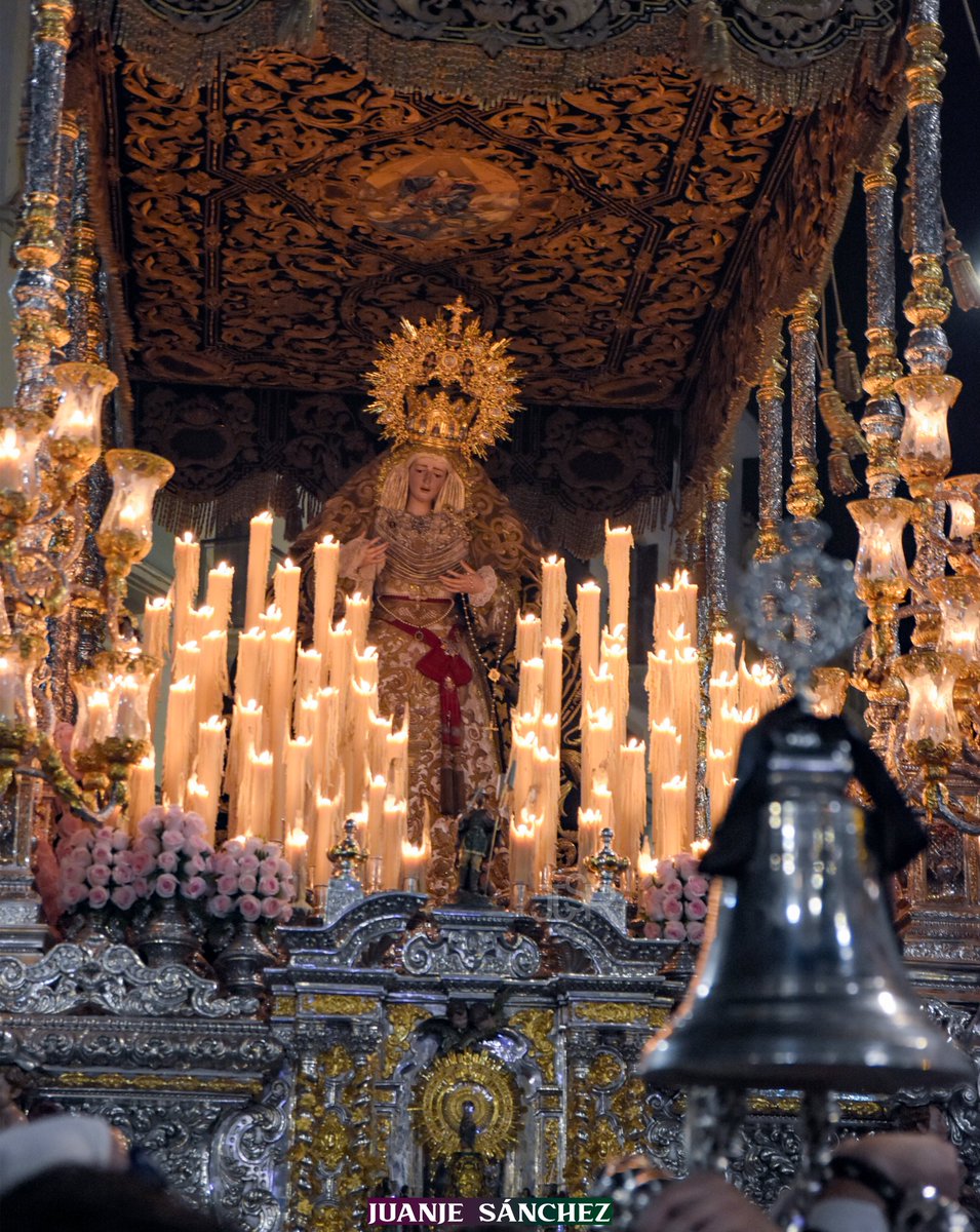 JuanJesusSR's tweet photo. @ExpiracionMlg @centenariomlg @ssanta101tv #CofradiasMLG https://t.co/xtgmokuHzJ