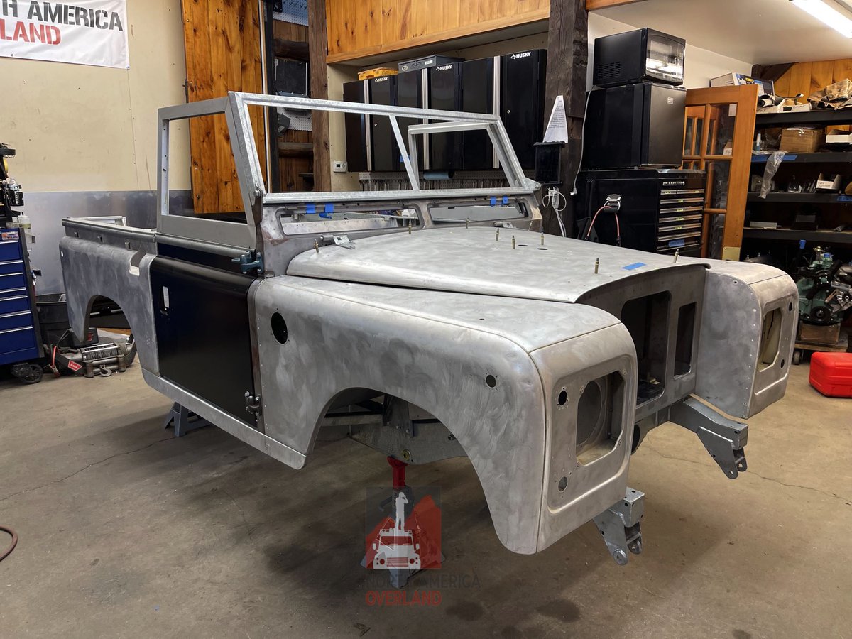 N_Am_Overland's tweet photo. Preparing body panels for a 1971 Series IIA

#LandRover #bodypanels #restoration #LandRoverWorkshop https://t.co/tttQlV6j8s