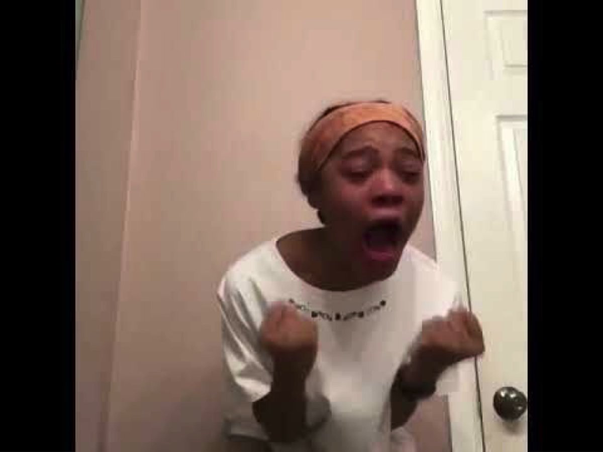 4evermoredance's tweet photo. I KNEW SOMETHING BIG WAS COMING FOR ALL TOO WELL 10 MINUTES BUT I DIDNT KNOW IT’LL BE  *THIS* BIG ??:7:&amp;/&amp;;$2884$;! https://t.co/QGNNnr0D9f