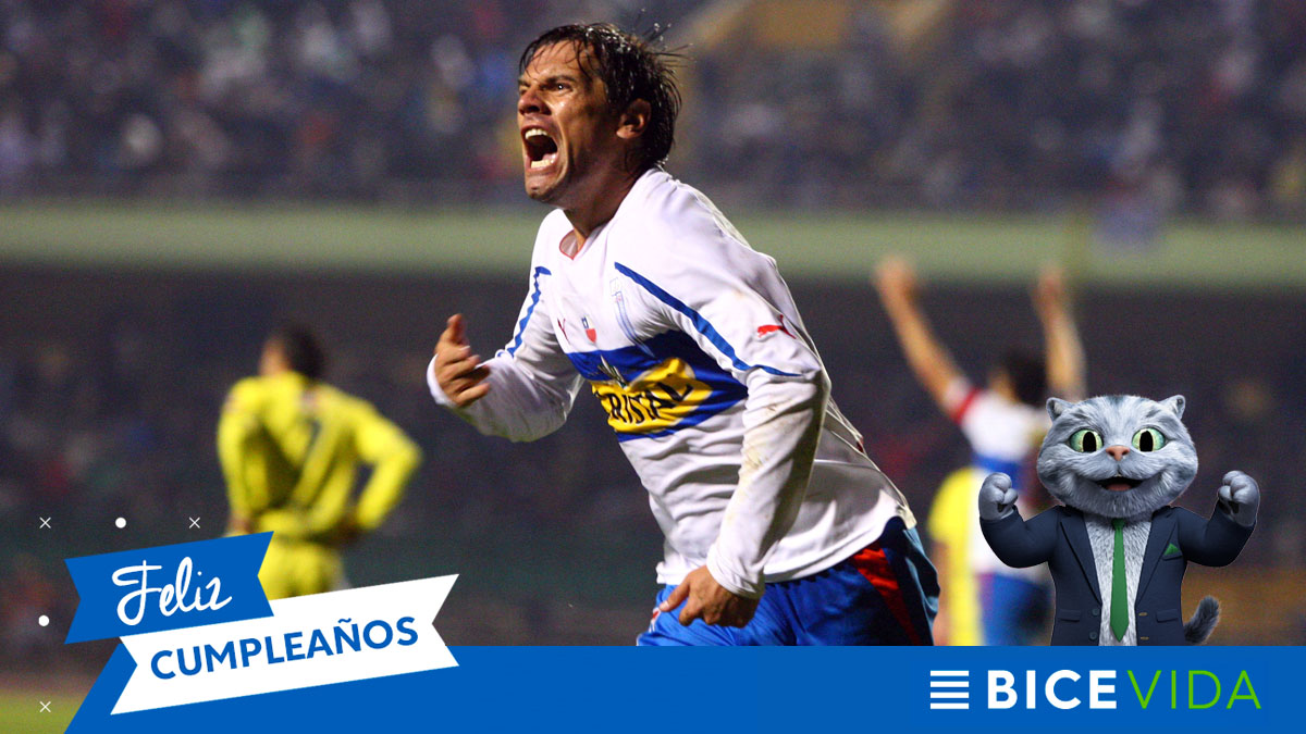 Universidad Católica (@cruzados) on Twitter photo ¡Enviamos un gran saludo de cumpleaños a <a href="/jlvilla_a/">José Luis Villanueva</a>! 🎂
Junto a #LosCruzados, el exdelantero fue campeón de la Copa Chile en el 2011 🏆
¡Felicidades en tu día! 🥳
#CumpleañosBICEVIDA ¡Enviamos un gran saludo de cumpleaños a <a href="/jlvilla_a/">José Luis Villanueva</a>! 🎂
Junto a #LosCruzados, el exdelantero fue campeón de la Copa Chile en el 2011 🏆
¡Felicidades en tu día! 🥳
#CumpleañosBICEVIDA