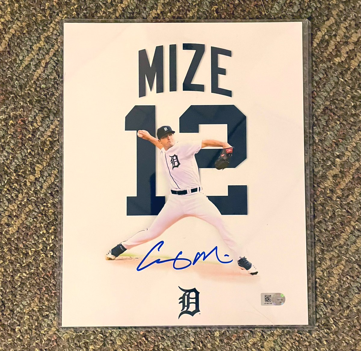 DETAuthentics's tweet image. #Giveaway - RT &amp;amp; FOLLOW @DETAuthentics for a chance to win:

Casey Mize Autographed Photo

One winner will be picked at random and notified by DM on 11/7/21. #DetroitRoots 

🚨 Game-Used Baseballs from 2020 and 2021 Now Available - Pick Your Game! tigers.auctions.mlb.com/iSynApp/allPro…